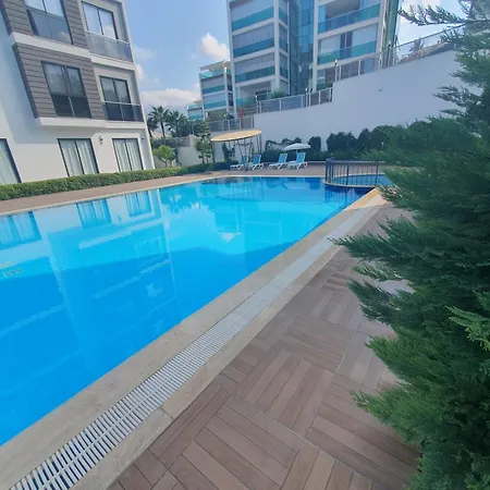 Apartamento A Dreamy Luxury One-bedroom With Special Views Of The Forest, Sea And Sunset