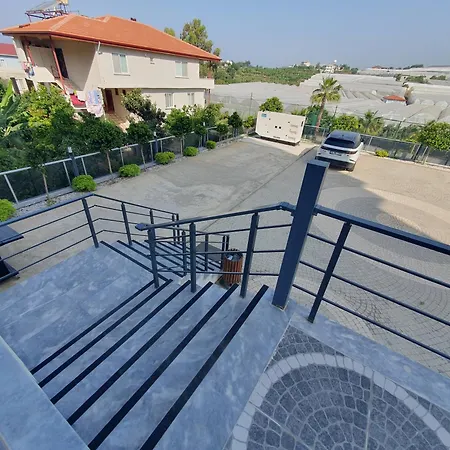 Lejlighed A Dreamy Luxury One-Bedroom Apartment With Special Views Of The Forest, Sea And Sunset *