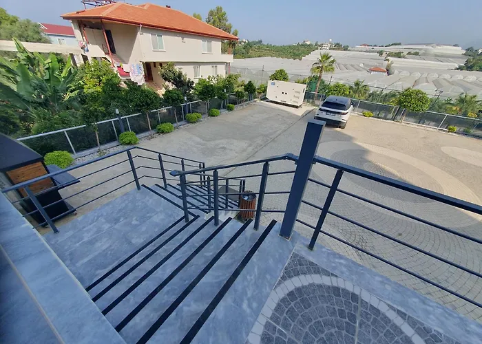 Lejlighed A Dreamy Luxury One-Bedroom Apartment With Special Views Of The Forest, Sea And Sunset *