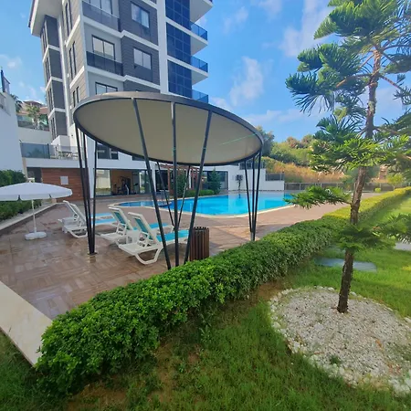 A Dreamy Luxury One-bedroom With Special Views Of The Forest, Sea And Sunset
